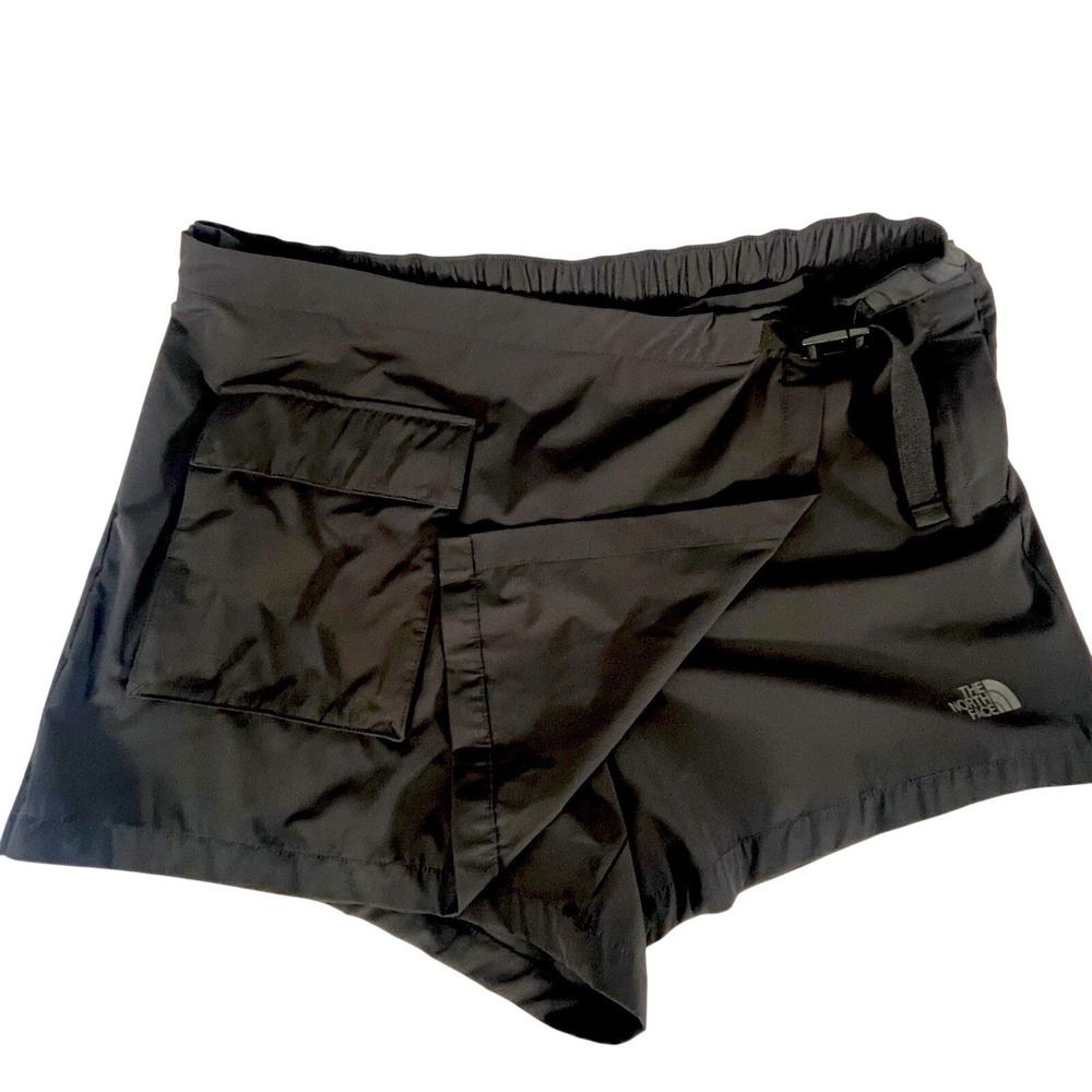 The North Face Paramount Women's Hiking Skort Black SZ 18 Lightweight Quick Dry